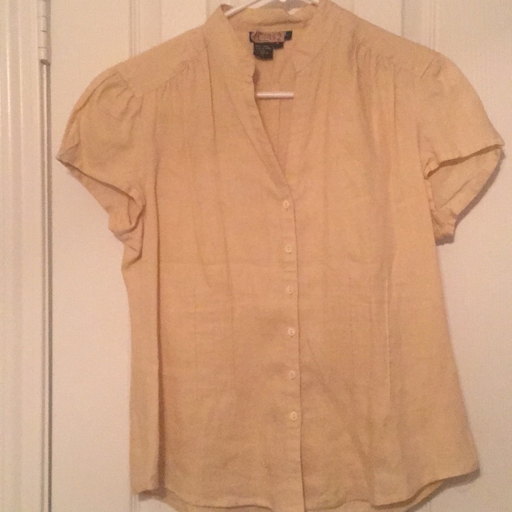 Tracy M: Linen blouse